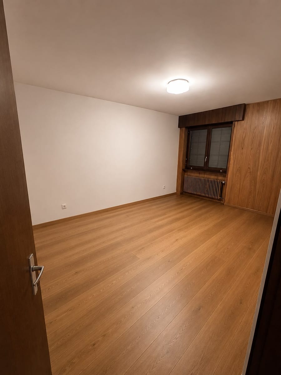 Dopo — sostituzione del pavimento e tinteggiatura di una camera da letto in Ticino